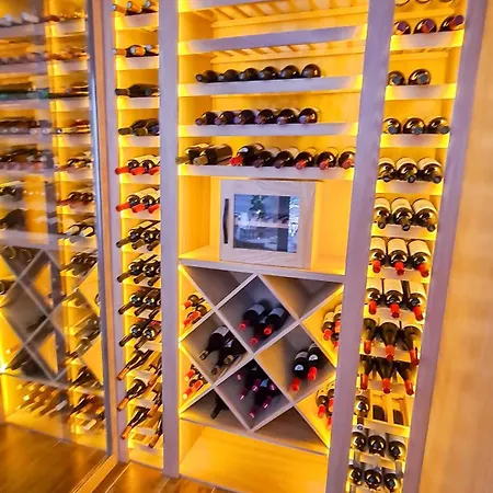 Santa Mariana الايور